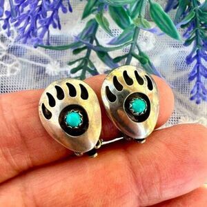 Vintage Sterling & Turquoise Bear Paw Shadowbox Clip Earrings